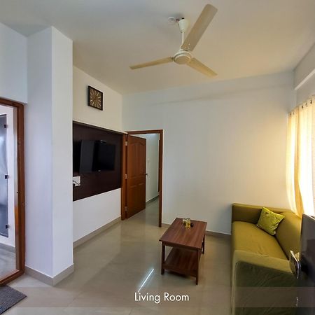 Staymazing-1,2 & 3 Bhk Ac Apartments In Hebbal-5Mins To Manyata-30Mins To Airport Bangalore Esterno foto