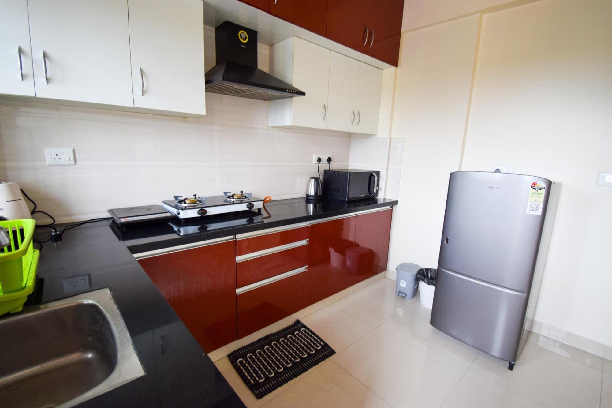 Staymazing-1,2 & 3 Bhk Ac Apartments In Hebbal-5Mins To Manyata-30Mins To Airport Bangalore Esterno foto