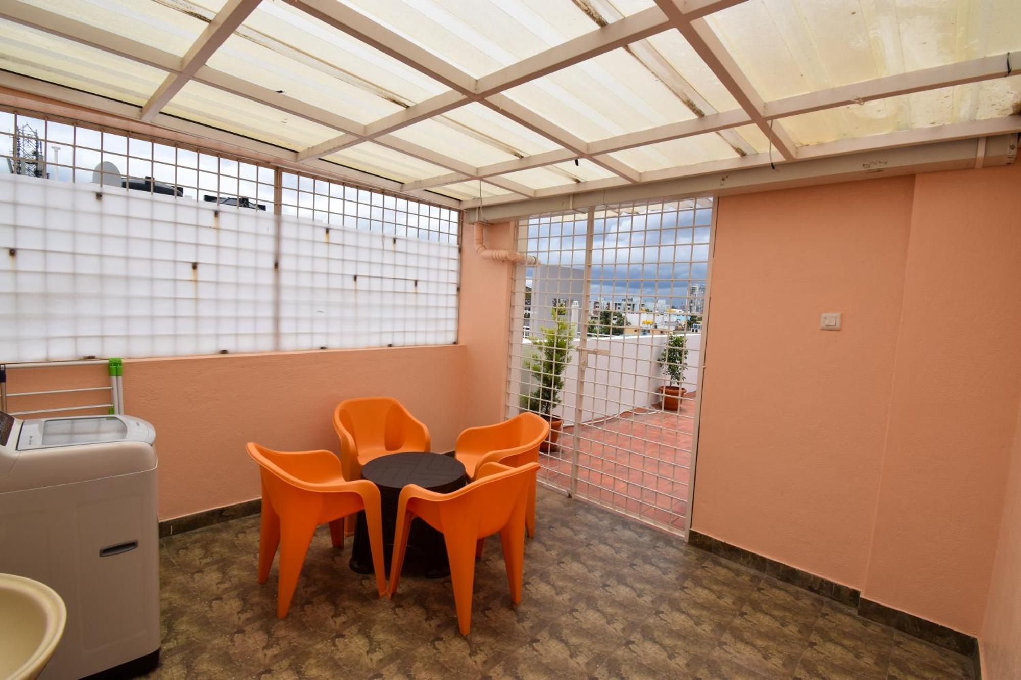 Staymazing-1,2 & 3 Bhk Ac Apartments In Hebbal-5Mins To Manyata-30Mins To Airport Bangalore Esterno foto